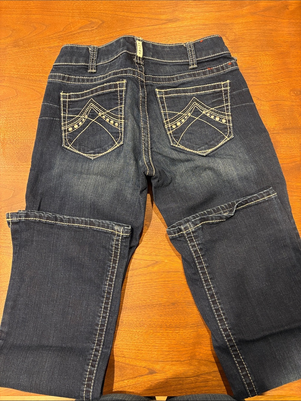 Ariat Dark Blue Women's Jeans with Contrast Stitching Size 29R